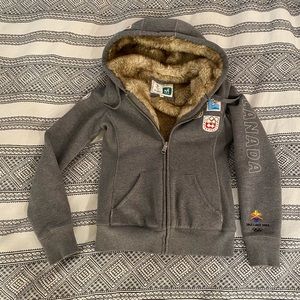XS EUC Parklife by aritzia faux fur grey Olympic hoodie